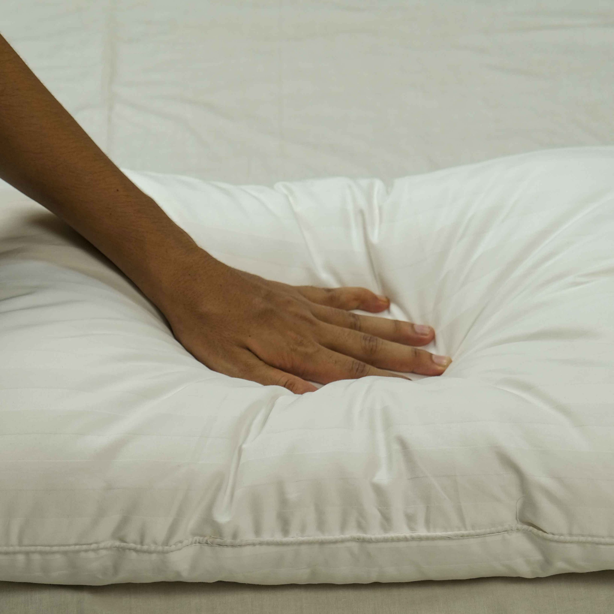 Luxuries Soft Microfiber Fill Pillow
